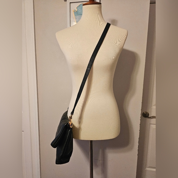 Tory Burch Thea Foldover Crossbody Bag - Picture 8 of 14